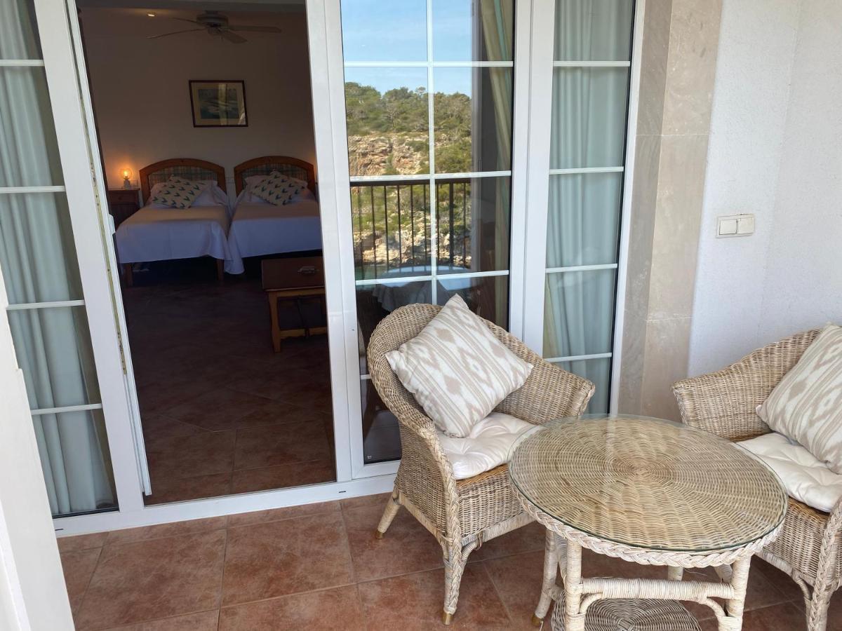 Hostal Restaurante Cala Cala Figuera  Extérieur photo