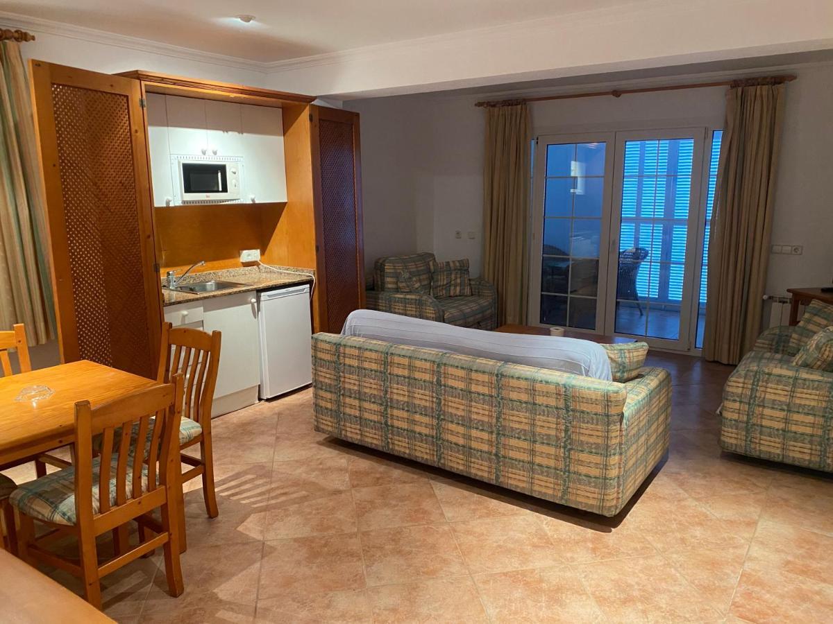 Hostal Restaurante Cala Cala Figuera  Extérieur photo